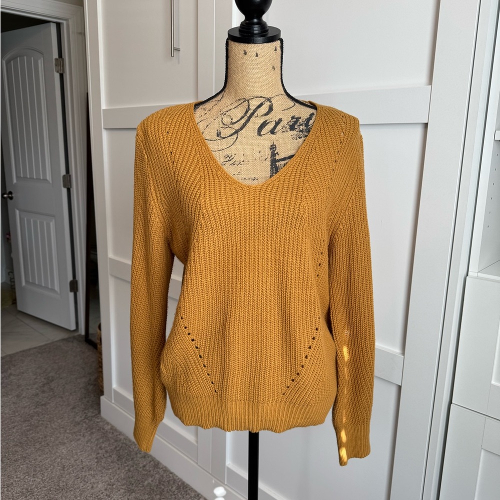 Becaal Mustard V-Neck Sweater - Large